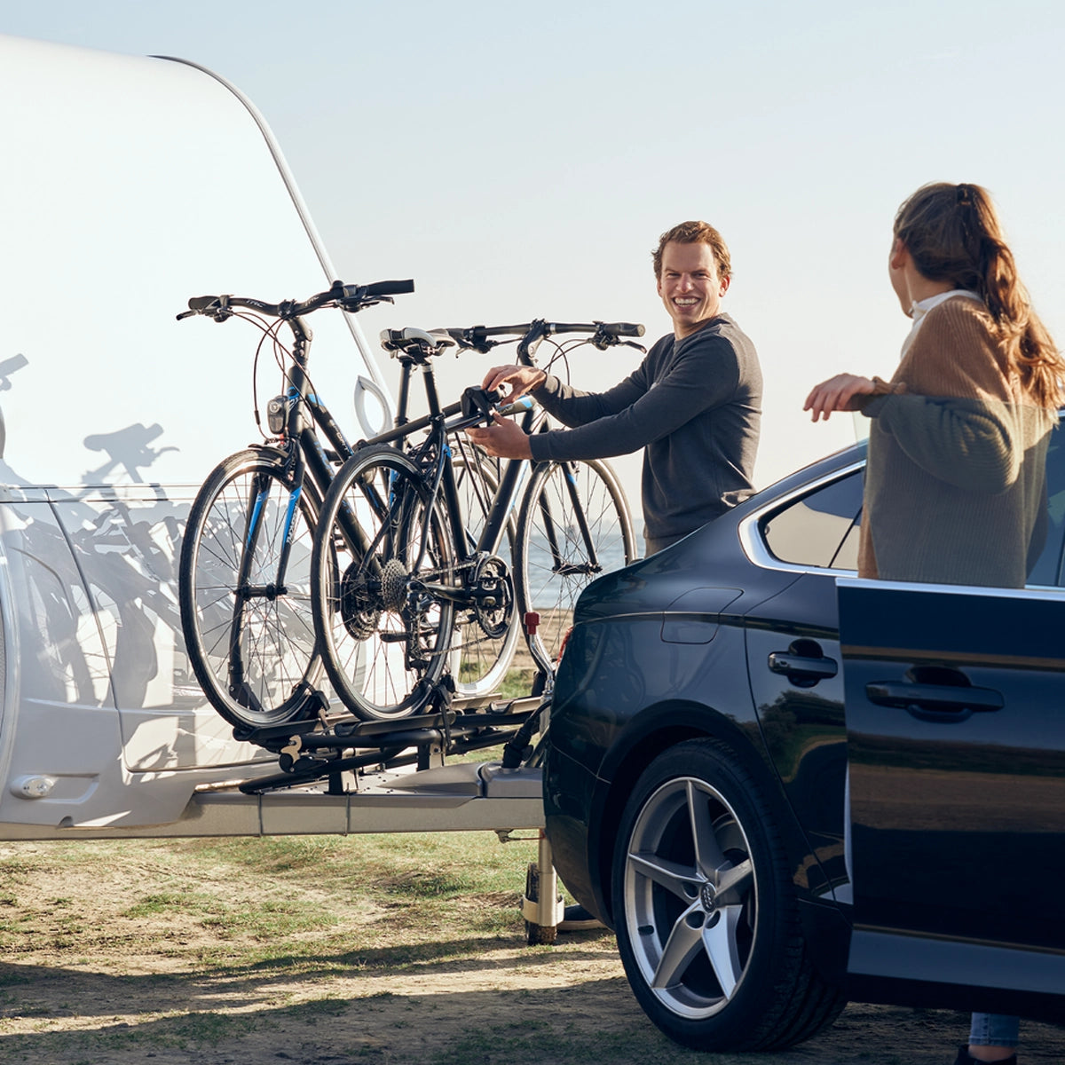 Thule Caravan Superb XT Standard A-Frame Bike Rack, Black