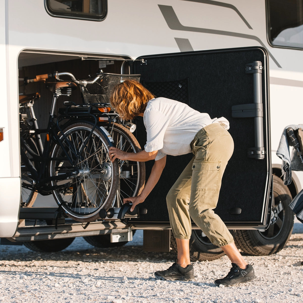 Thule VeloSlide Short Garage Bike Rack
