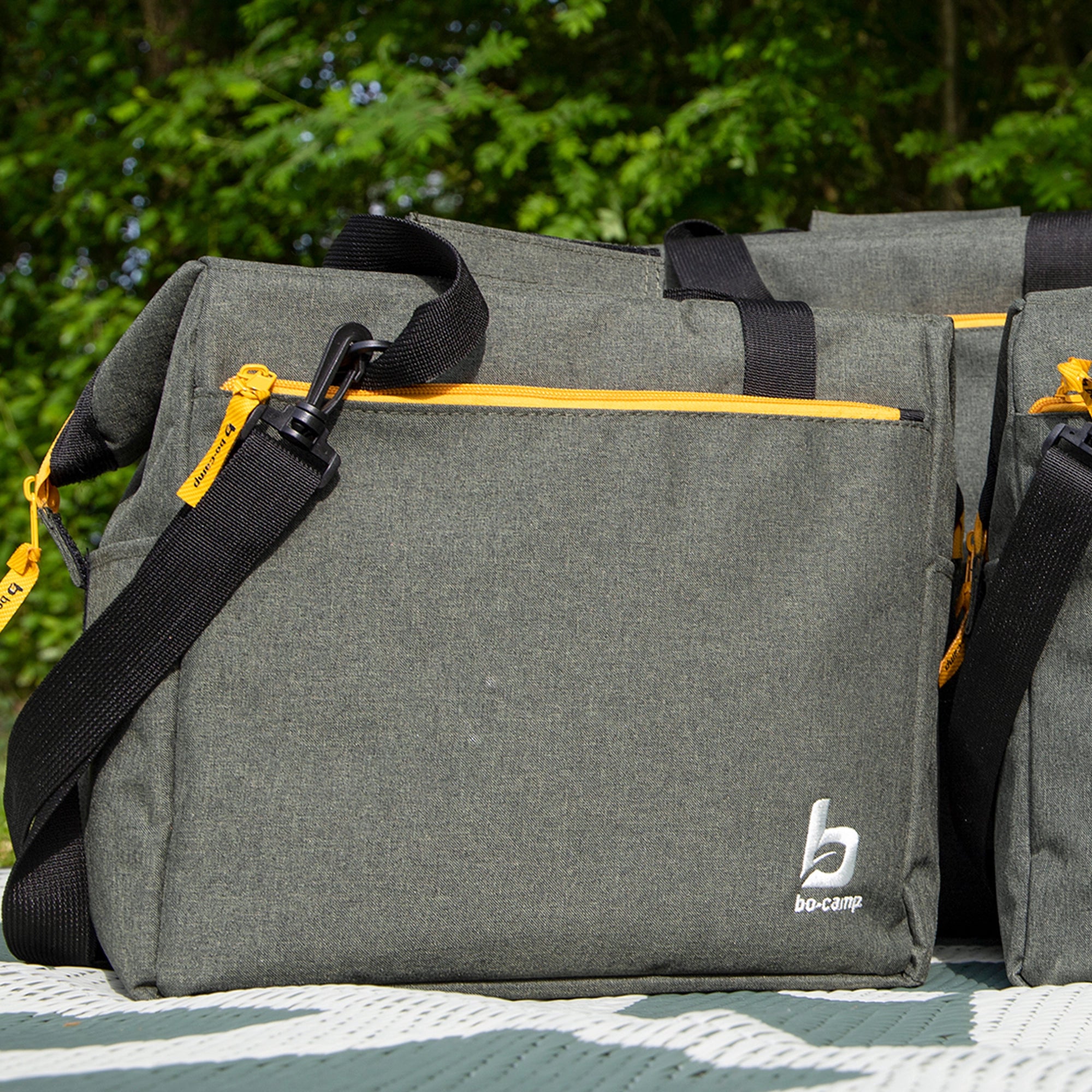 Bo-Camp Industrial Collection Cooler Bag Ryndale 18L, Green