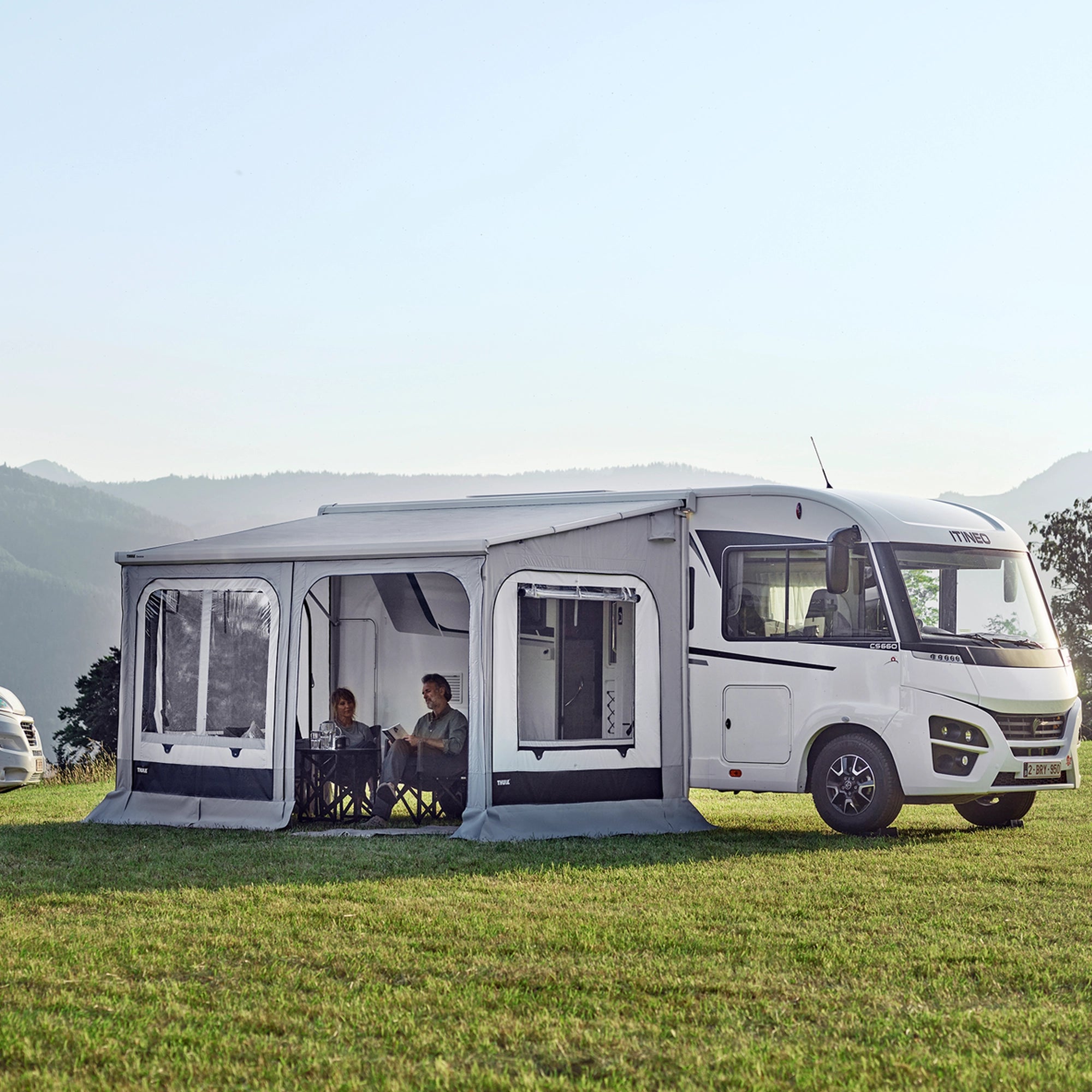 Thule Panorama Awning Tent