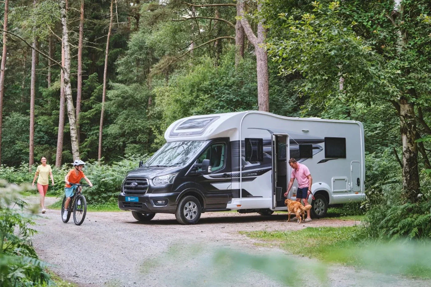 Survey Finds More Than 50% of Brits Would Rather Tour Than Fly Overseas