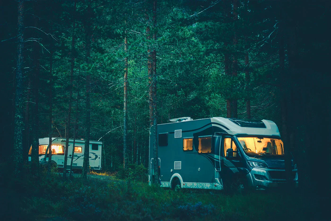 Lithium-ion vs. Lead-Acid: Which Battery Reigns Supreme for Your Off-Grid Needs?