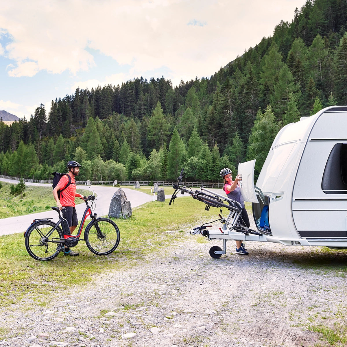 Thule Caravan Superb Standard A-Frame Bike Rack