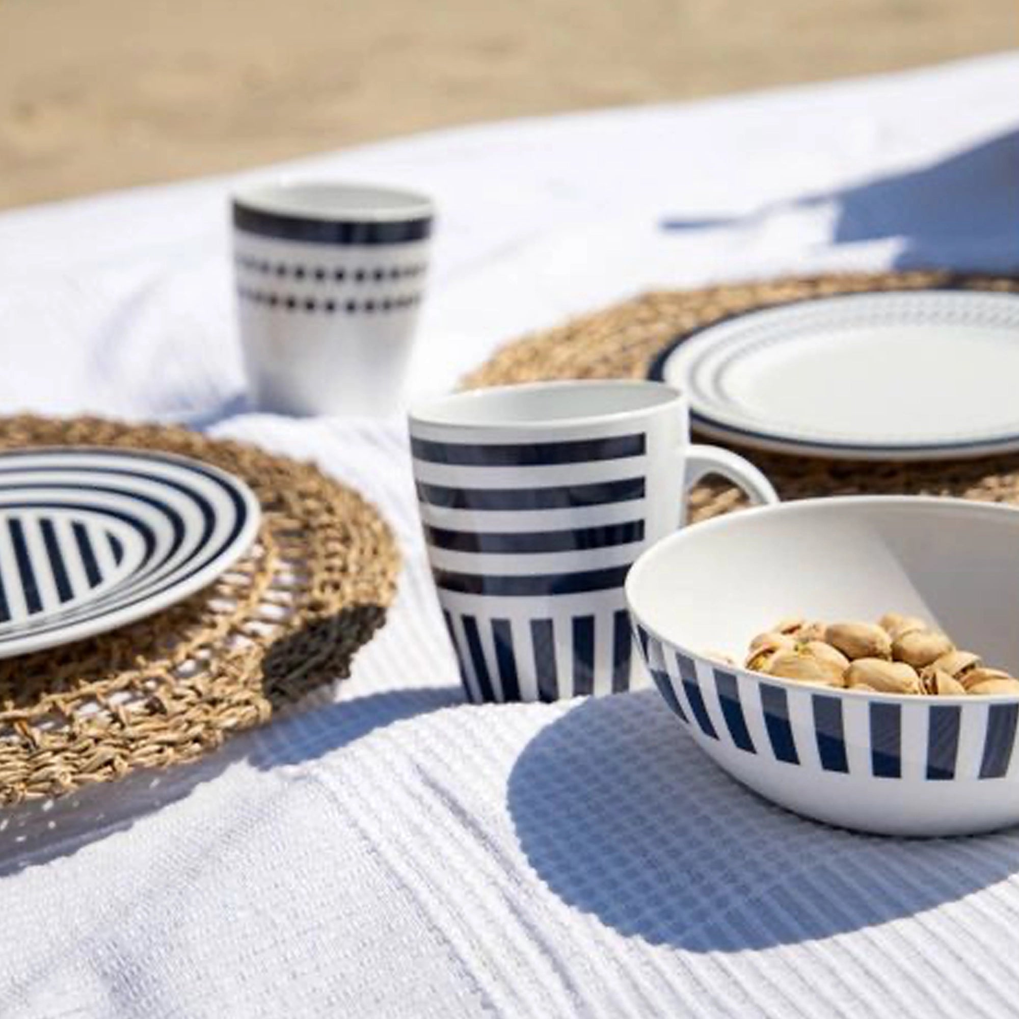 Gimex Marine Line 16 Pcs Melamine Tableware Set, Blue Betta