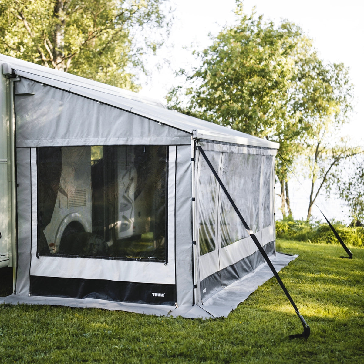Thule Residence G3 Awning Tent Side Set