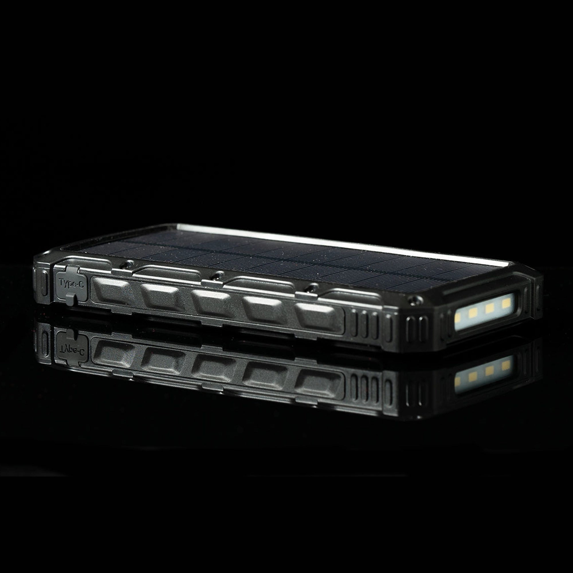 Wolf Outdoors SPB-16 Solar Power Bank