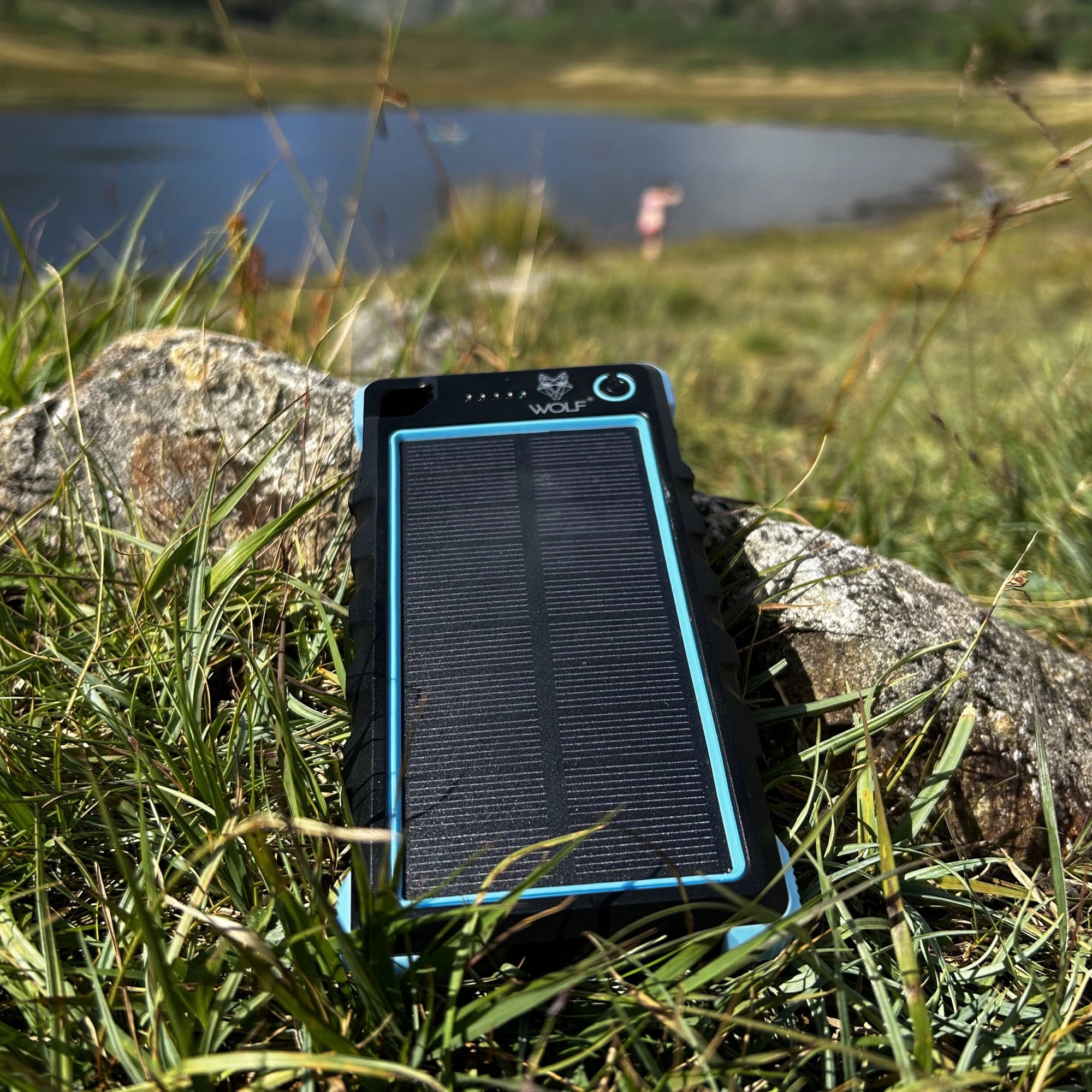 Wolf Outdoors SPB-10 Solar Power Bank, Blue Edition